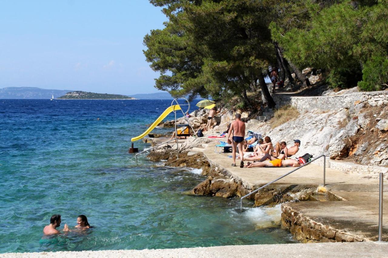 Apartments With A Parking Space Sali, Dugi Otok - 8154 Eksteriør bilde