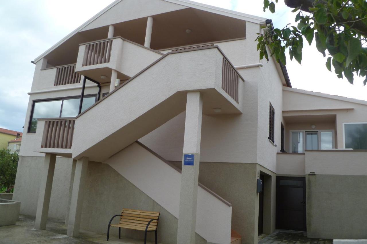 Apartments With A Parking Space Sali, Dugi Otok - 8154 Eksteriør bilde