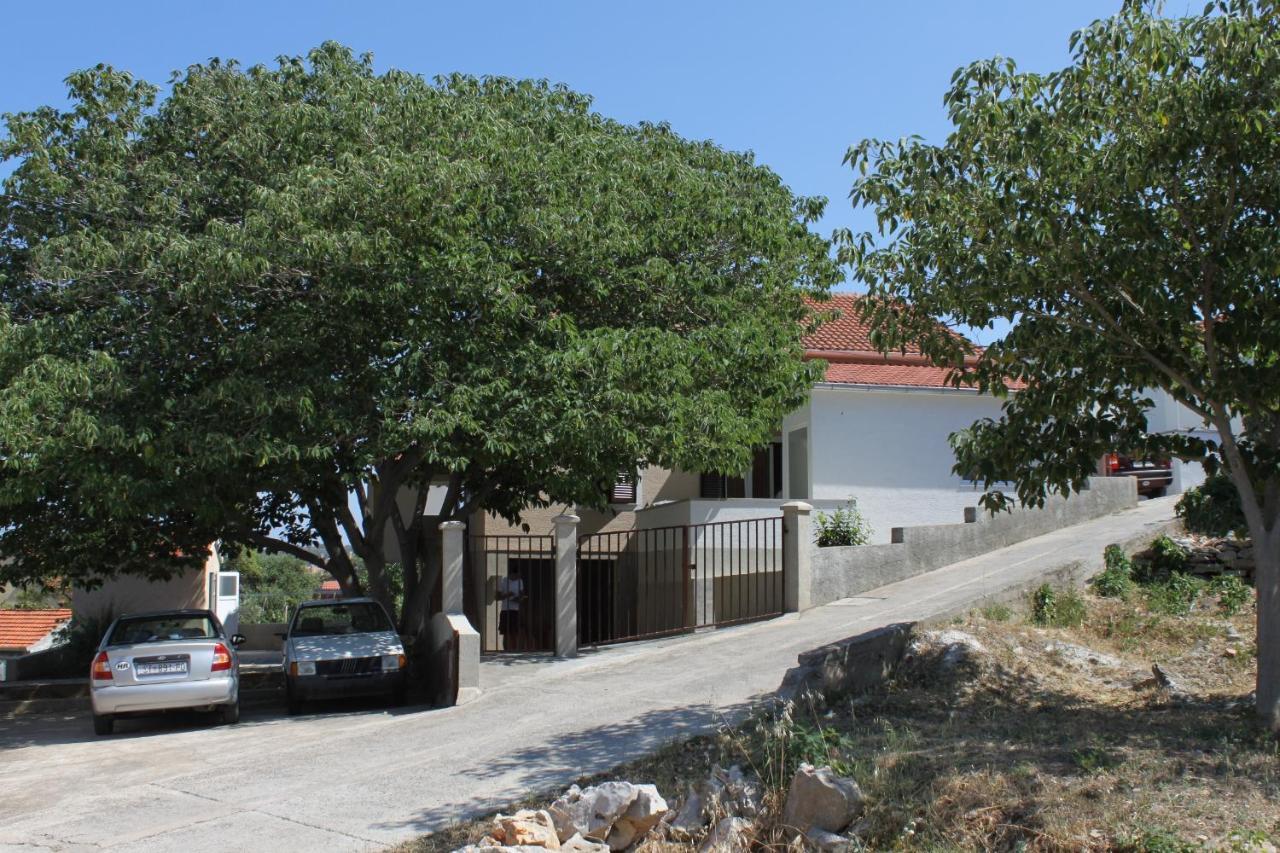 Apartments With A Parking Space Sali, Dugi Otok - 8154 Eksteriør bilde