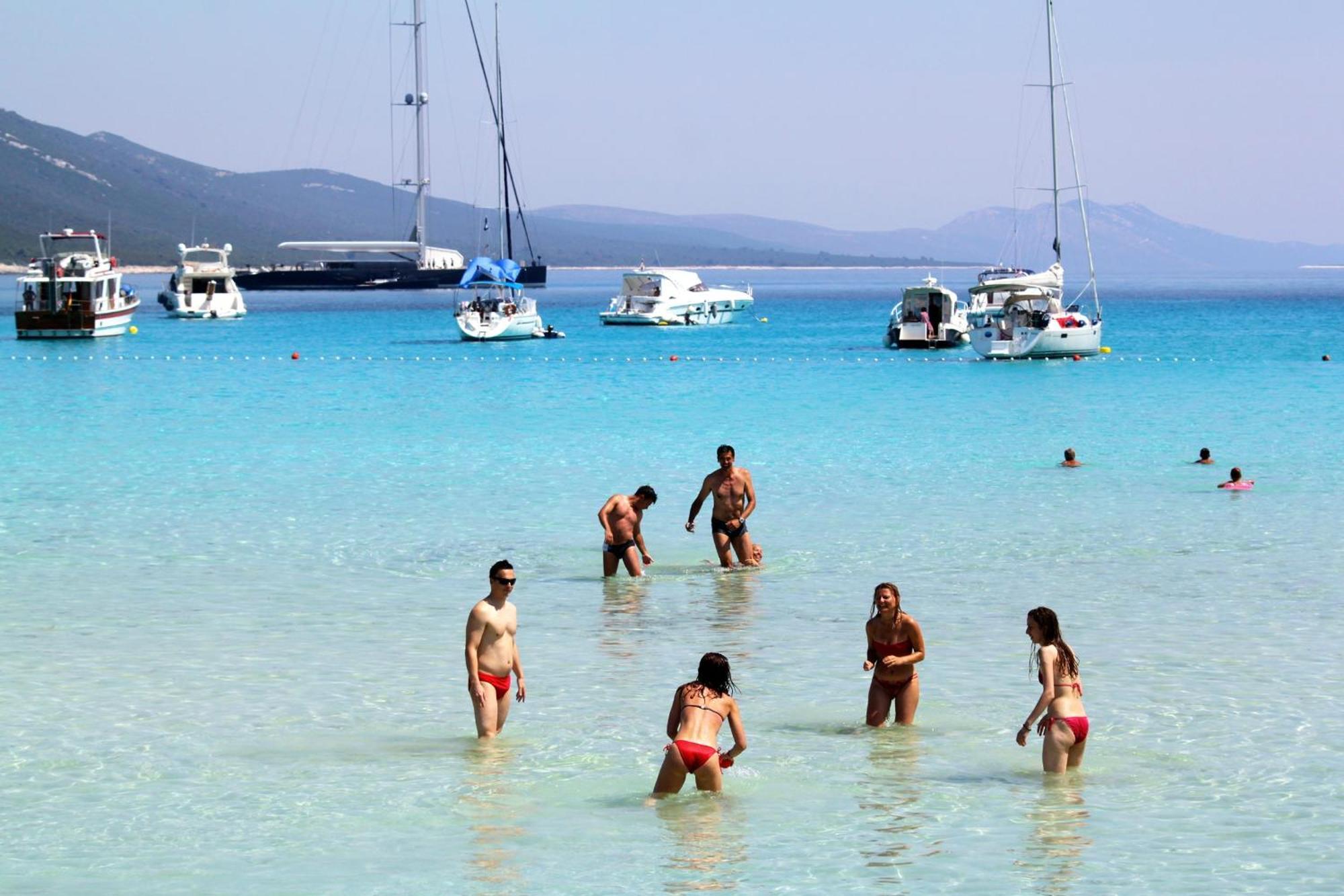 Apartments With A Parking Space Sali, Dugi Otok - 8154 Eksteriør bilde