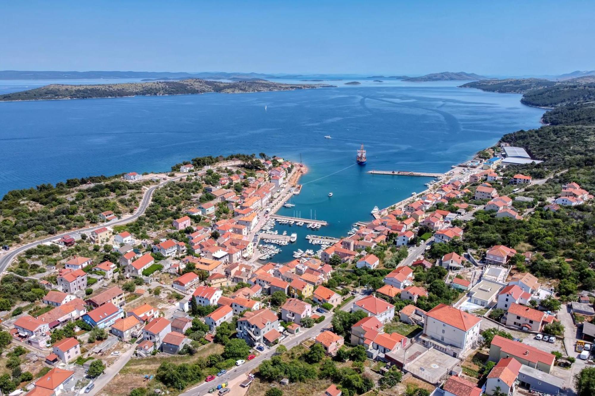 Apartments With A Parking Space Sali, Dugi Otok - 8154 Eksteriør bilde